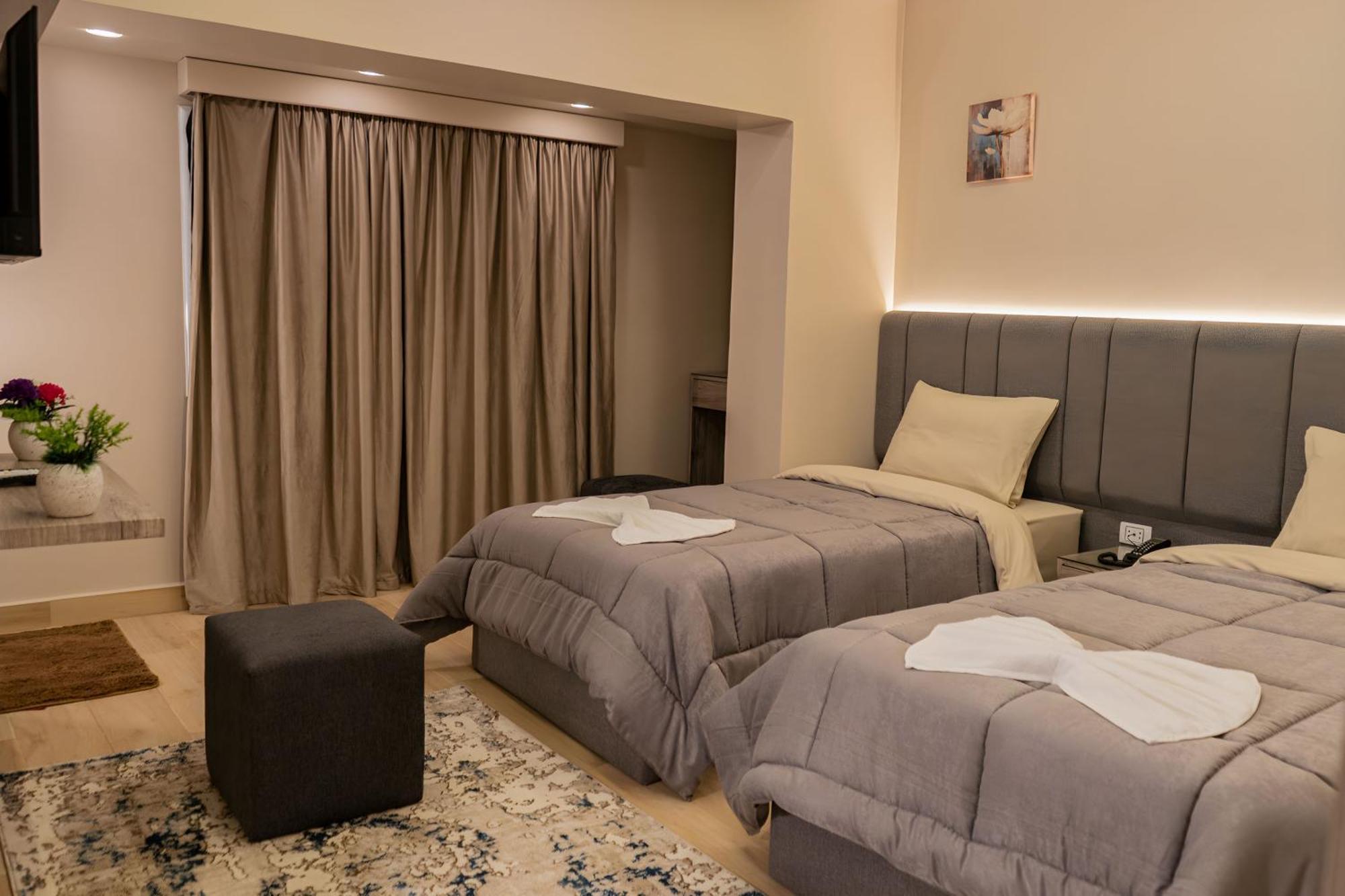 Holy Sheet Plus El El Cairo Exterior foto